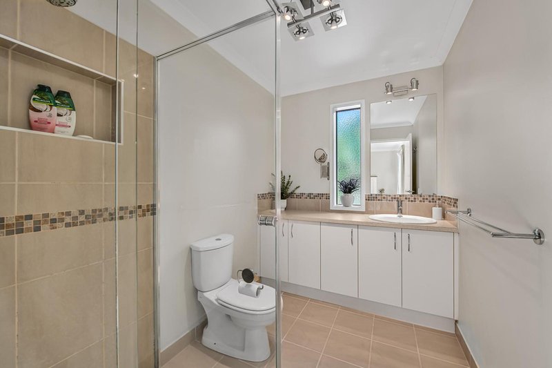 Photo - 23 Sundew Drive, Kangaroo Flat VIC 3555 - Image 8