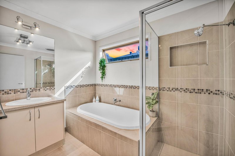 Photo - 23 Sundew Drive, Kangaroo Flat VIC 3555 - Image 12
