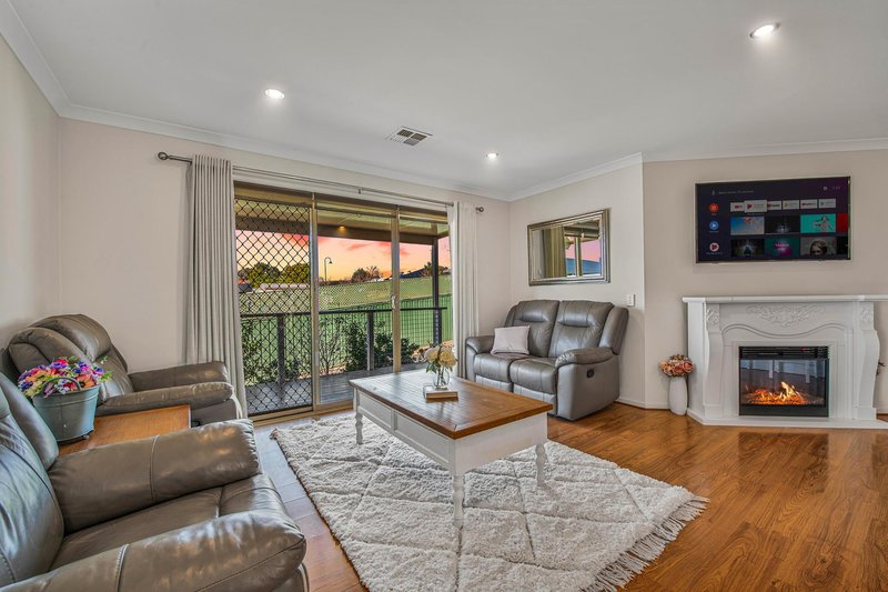 Photo - 23 Sundew Drive, Kangaroo Flat VIC 3555 - Image 15