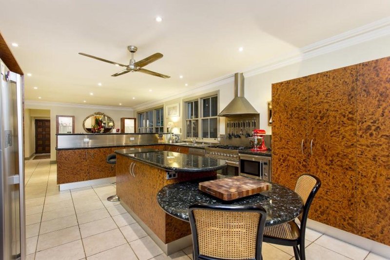 Photo - 23 Sunnyridge Pl , Bayview NSW 2104 - Image 5