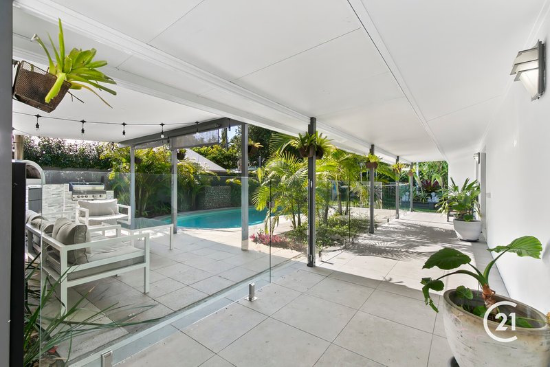 Photo - 23 Sunset Drive, Noosa Heads QLD 4567 - Image 3