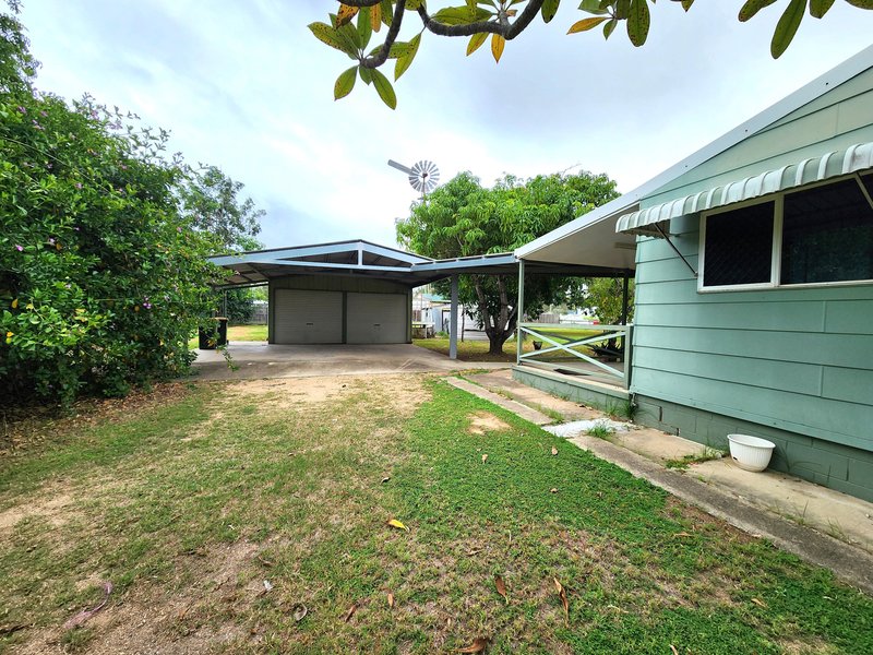 Photo - 23 Suttor Street, Nebo QLD 4742 - Image 11