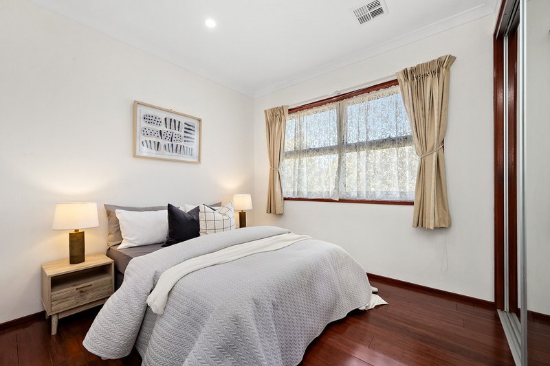 Photo - 23 Swagman Street, Lawson ACT 2617 - Image 12