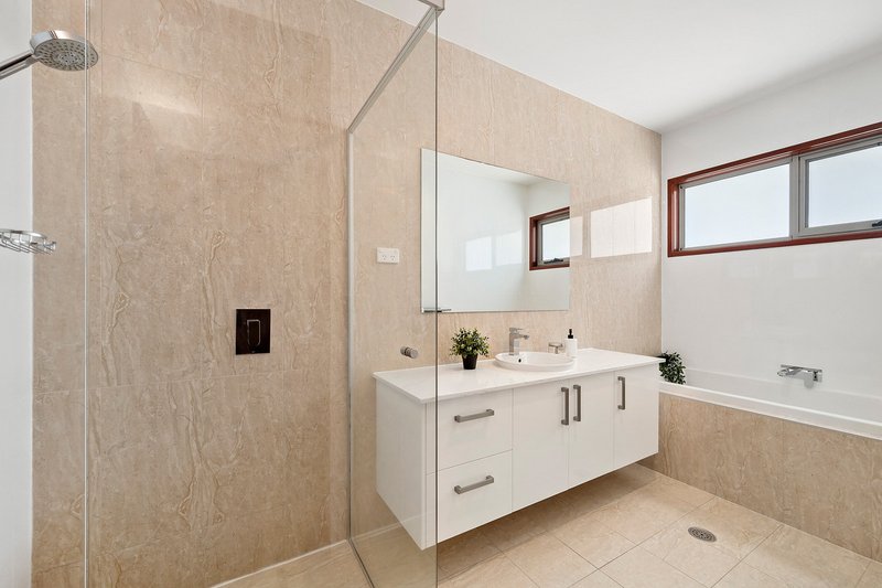 Photo - 23 Swagman Street, Lawson ACT 2617 - Image 14