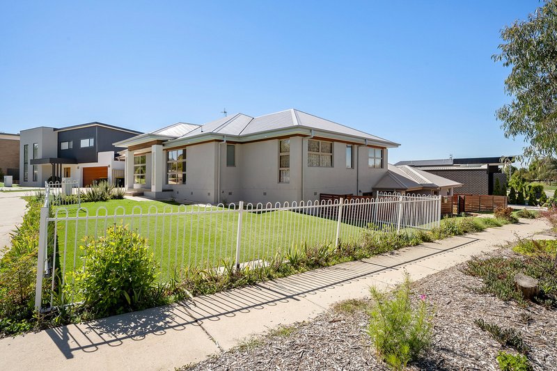 Photo - 23 Swagman Street, Lawson ACT 2617 - Image 19