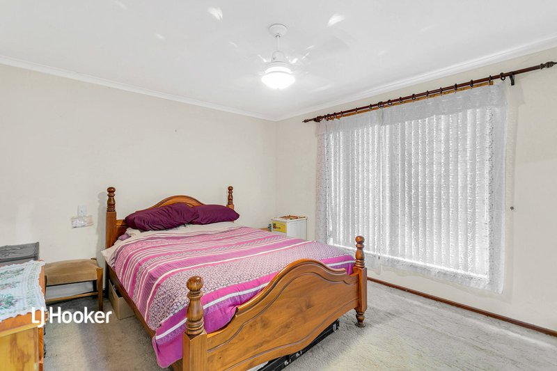 Photo - 23 Swallow Crescent, Parafield Gardens SA 5107 - Image 9