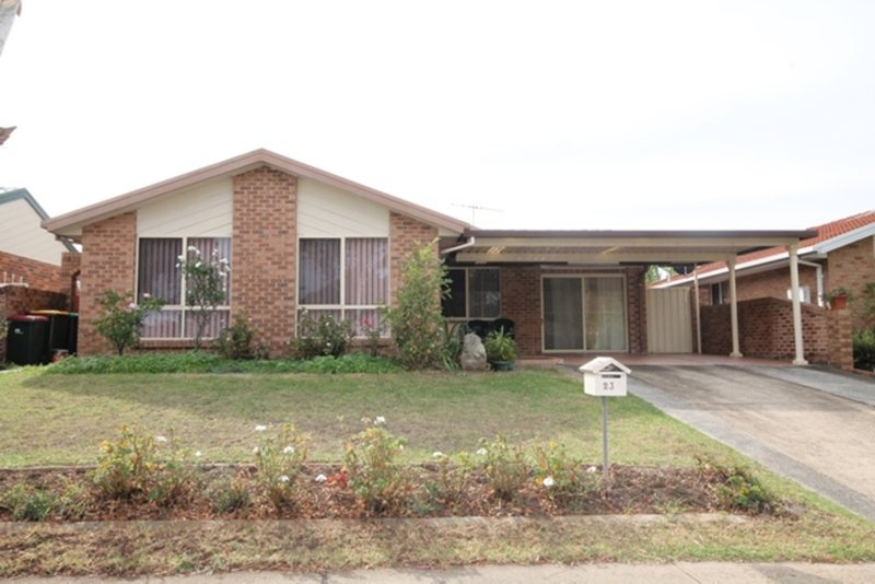 23 Swan Cct , Green Valley NSW 2168