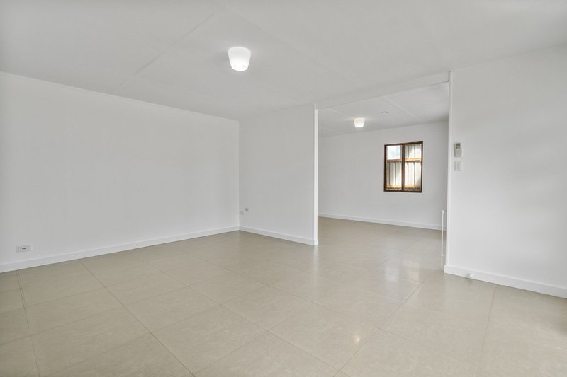 Photo - 23 Sylvania Street, Logan Central QLD 4114 - Image 4