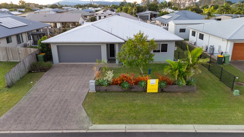 Photo - 23 Tamarind Crescent, Proserpine QLD 4800 - Image 15