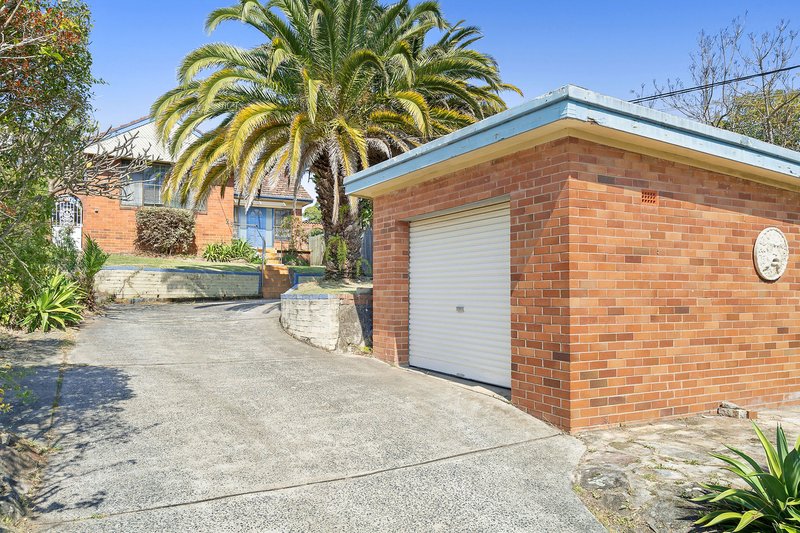 Photo - 23 Tango Ave , Dee Why NSW 2099 - Image 2