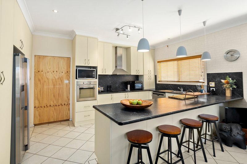 Photo - 23 Tannery Street, Unanderra NSW 2526 - Image 2