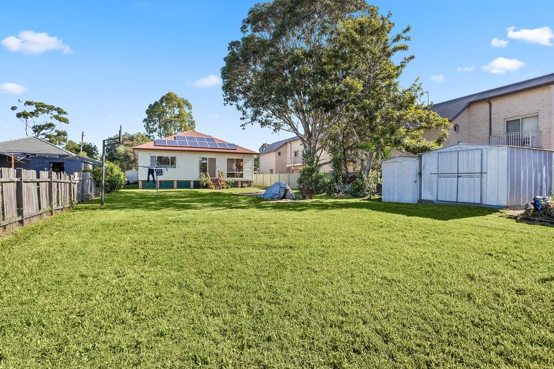 Photo - 23 Tannery Street, Unanderra NSW 2526 - Image 7