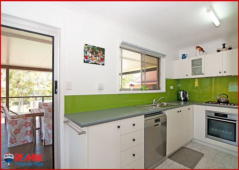 Photo - 23 Tannlark Street, Aspley QLD 4034 - Image 4