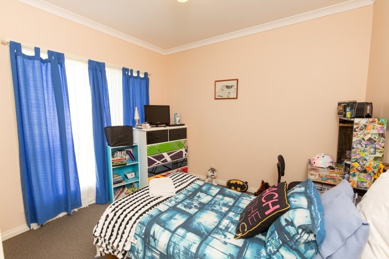 Photo - 23 Tarrango Drive, Mildura VIC 3500 - Image 5