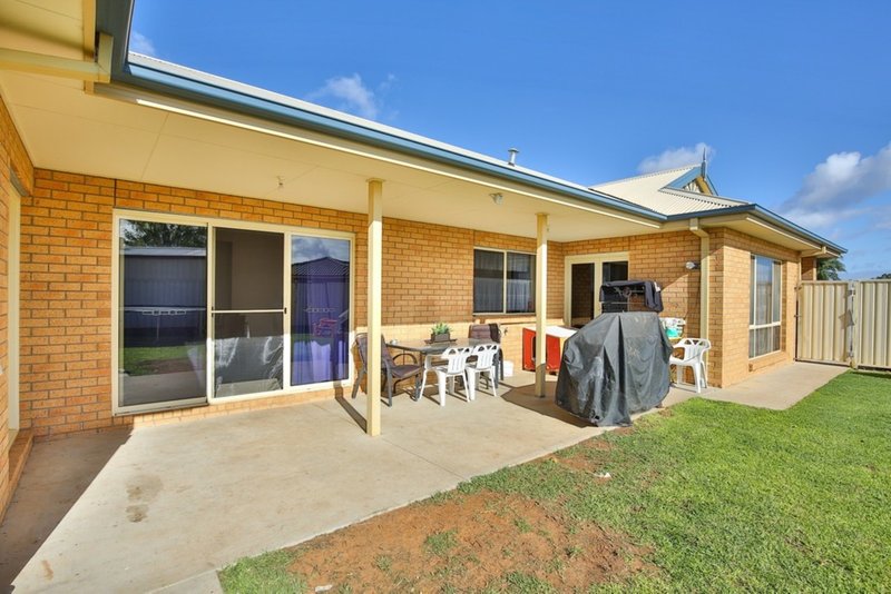 Photo - 23 Tarrango Drive, Mildura VIC 3500 - Image 9