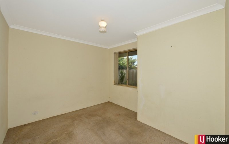 Photo - 2/3 Telita Court, Coodanup WA 6210 - Image 6