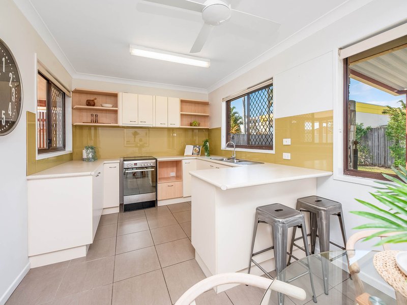 Photo - 23 Tepequar Drive, Maroochydore QLD 4558 - Image 5