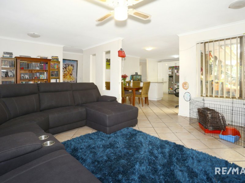 Photo - 23 Terrace Court, Merrimac QLD 4226 - Image 7