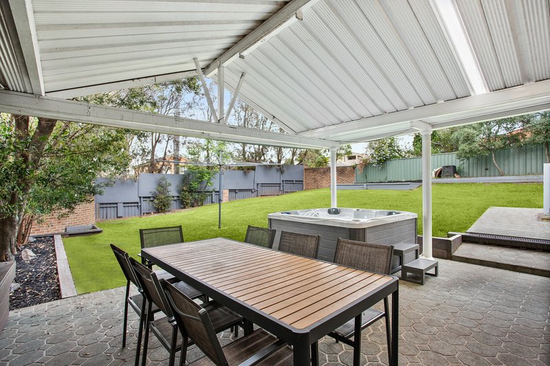 Photo - 23 The Grove, Shellharbour NSW 2529 - Image 9