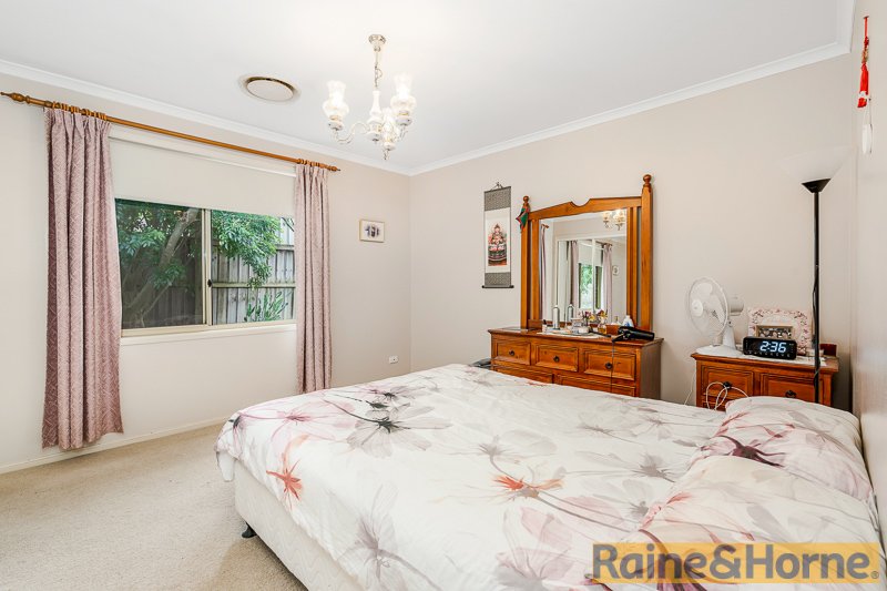 Photo - 23 The Parkway, Beaumont Hills NSW 2155 - Image 8