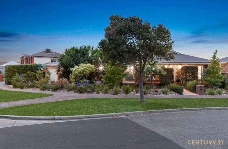 Photo - 23 The Parkway, Pakenham VIC 3810 - Image 1