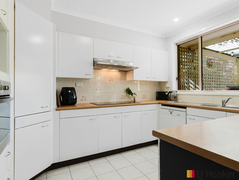 Photo - 23 Thomas Mitchell Crescent, Sunshine Bay NSW 2536 - Image 11