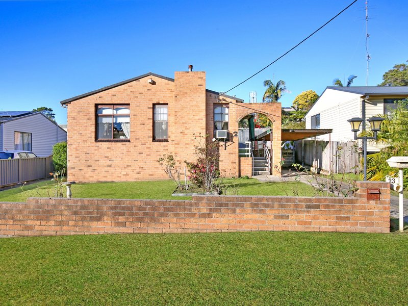 23 Thornbury Ave , Unanderra NSW 2526