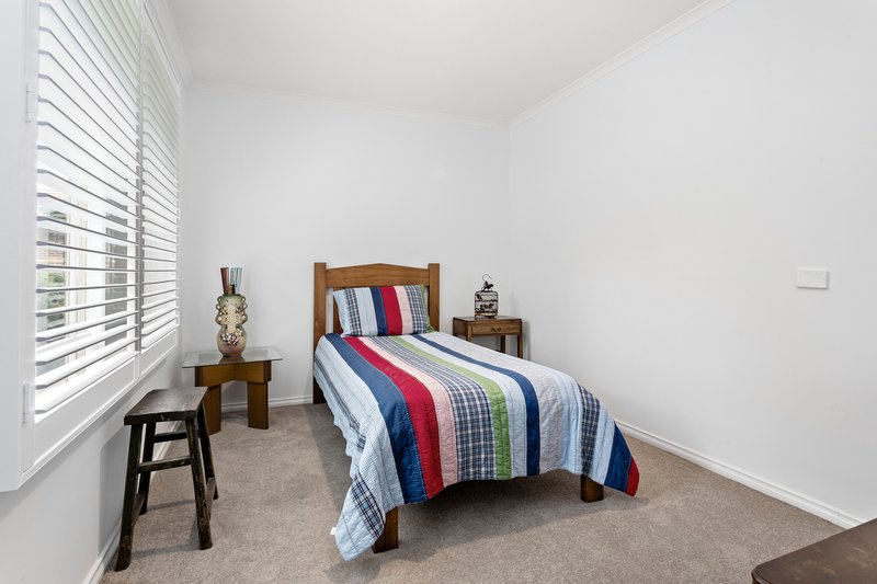 Photo - 23 Tintern Mews, Cheltenham VIC 3192 - Image 9