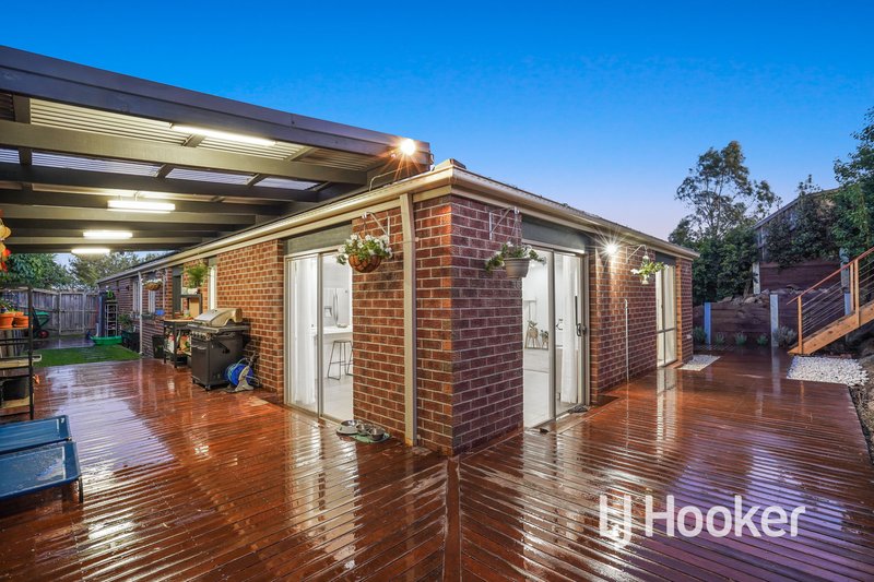 Photo - 23 Tipperary Circuit, Pakenham VIC 3810 - Image 17