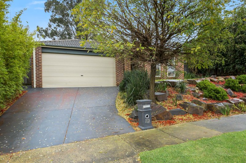 23 Tipperary Circuit, Pakenham VIC 3810