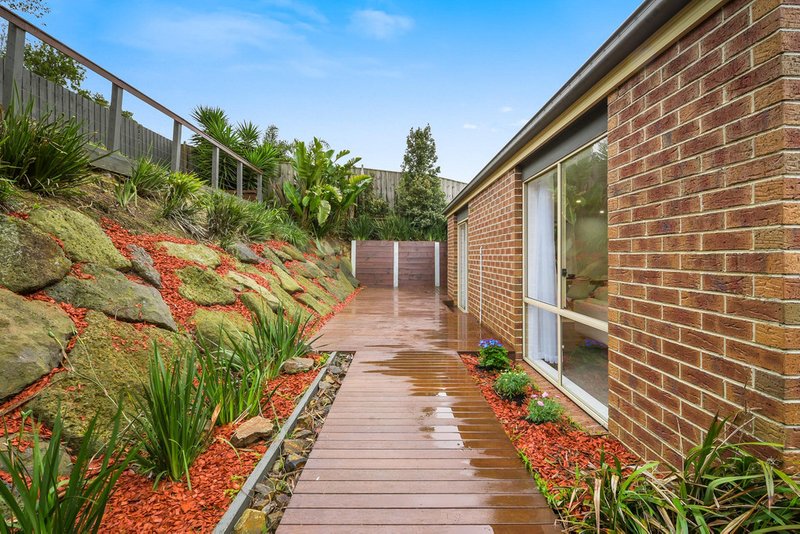 Photo - 23 Tipperary Circuit, Pakenham VIC 3810 - Image 19