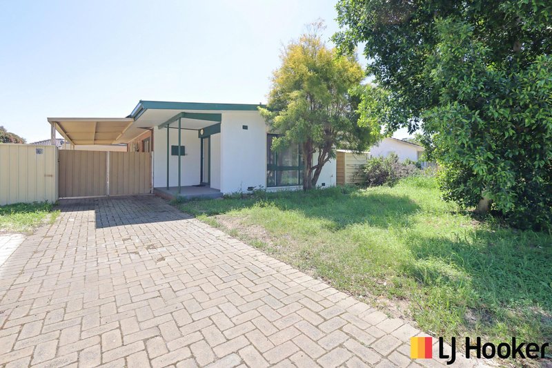 23 Trangie Way, Kelmscott WA 6111