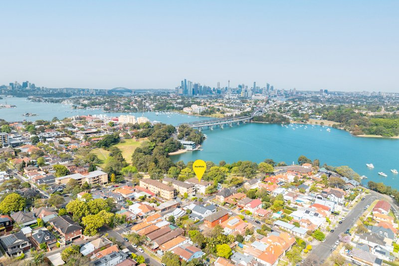 Photo - 2/3 Tranmere Street, Drummoyne NSW 2047 - Image 6