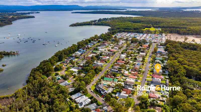 Photo - 23 Trevally Avenue, Chain Valley Bay NSW 2259 - Image 13