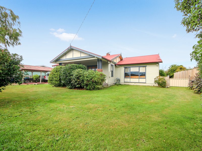 Photo - 23 Tully Street, St Helens TAS 7216 - Image 6