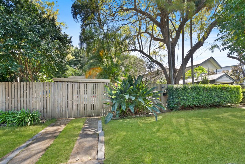 Photo - 23 Turley Street, Fairfield QLD 4103 - Image 12