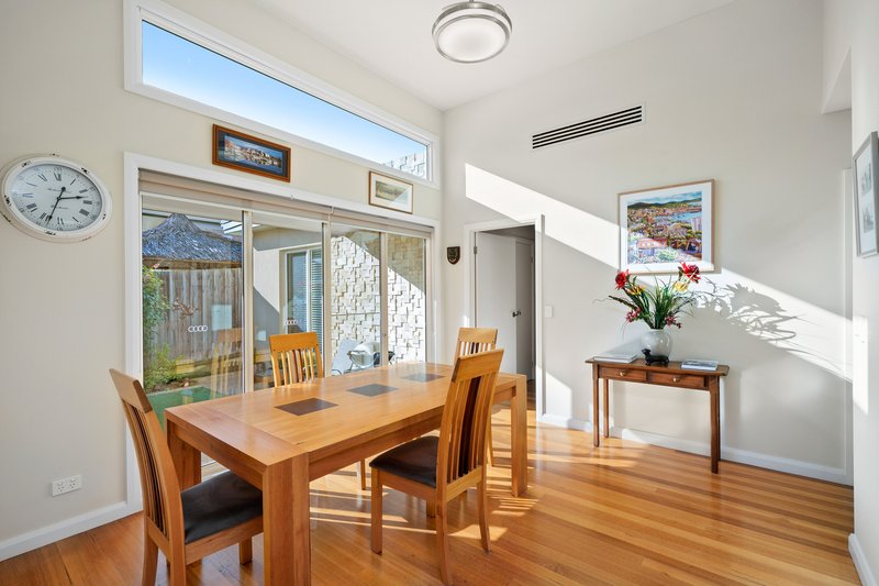 Photo - 2/3 Turner Avenue, Lara VIC 3212 - Image 5