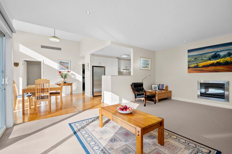 Photo - 2/3 Turner Avenue, Lara VIC 3212 - Image 8