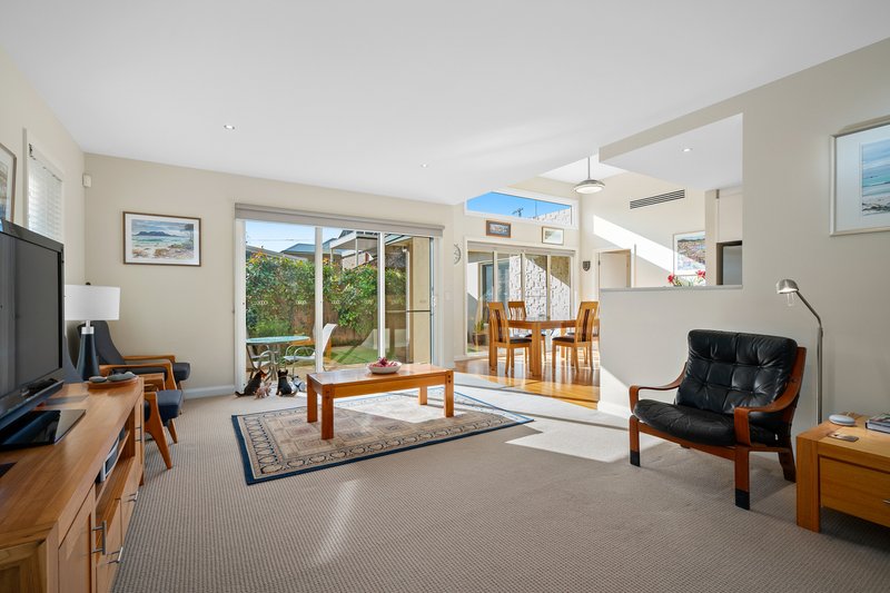 Photo - 2/3 Turner Avenue, Lara VIC 3212 - Image 10