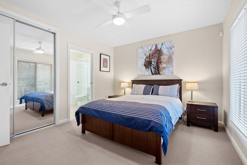 Photo - 2/3 Turner Avenue, Lara VIC 3212 - Image 11