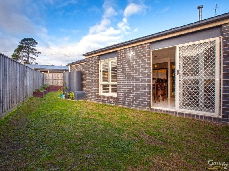 Photo - 23 Tyrone Avenue, Pakenham VIC 3810 - Image 15