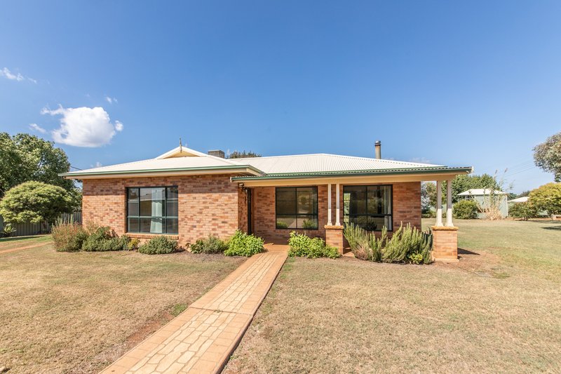 23 Ulomogo Street, Brocklehurst NSW 2830