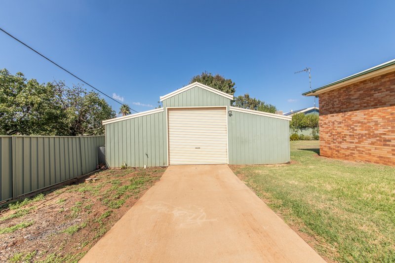 Photo - 23 Ulomogo Street, Brocklehurst NSW 2830 - Image 16