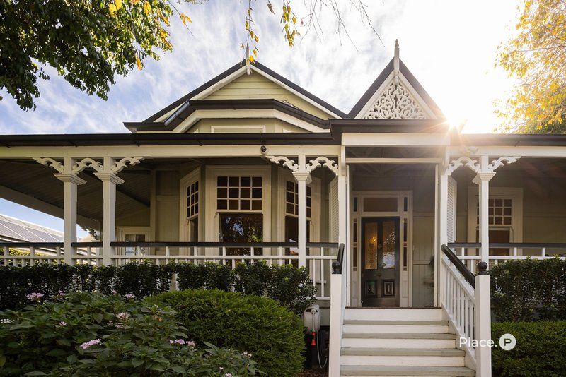 Photo - 23 Victoria Parade, Clayfield QLD 4011 - Image 3