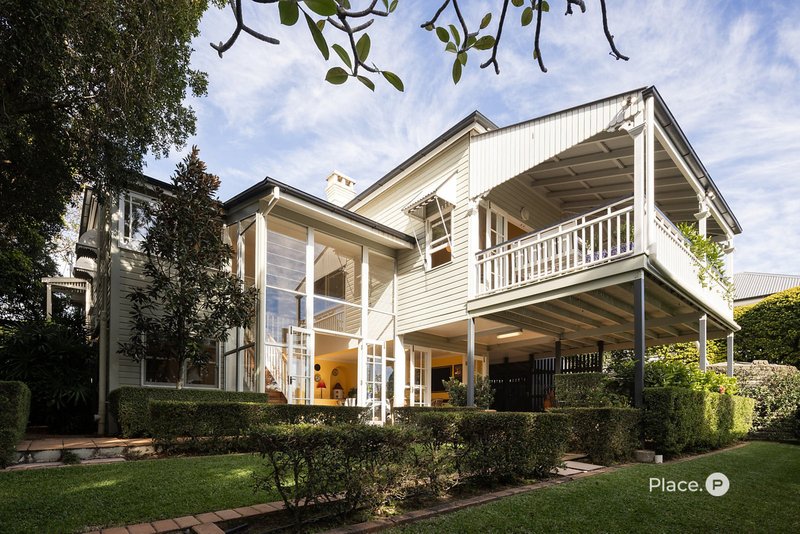 Photo - 23 Victoria Parade, Clayfield QLD 4011 - Image 4