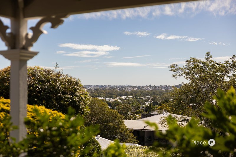 Photo - 23 Victoria Parade, Clayfield QLD 4011 - Image 9
