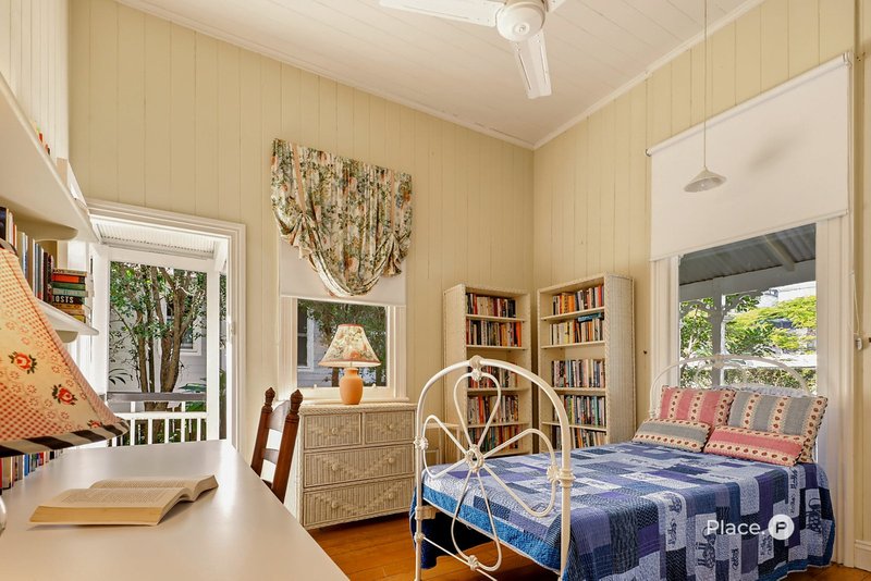 Photo - 23 Victoria Parade, Clayfield QLD 4011 - Image 17