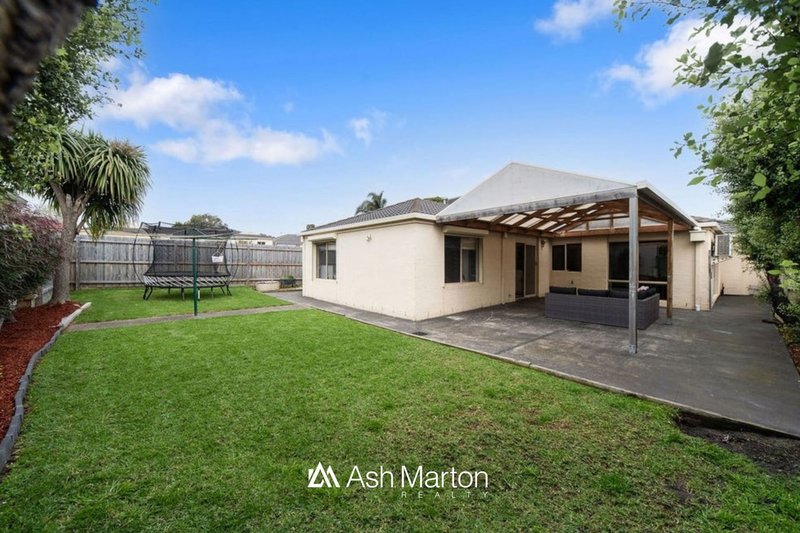 Photo - 23 Victory Way, Carrum Downs VIC 3201 - Image 2