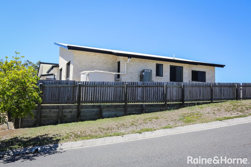 Photo - 23 View Point Way, New Auckland QLD 4680 - Image 23