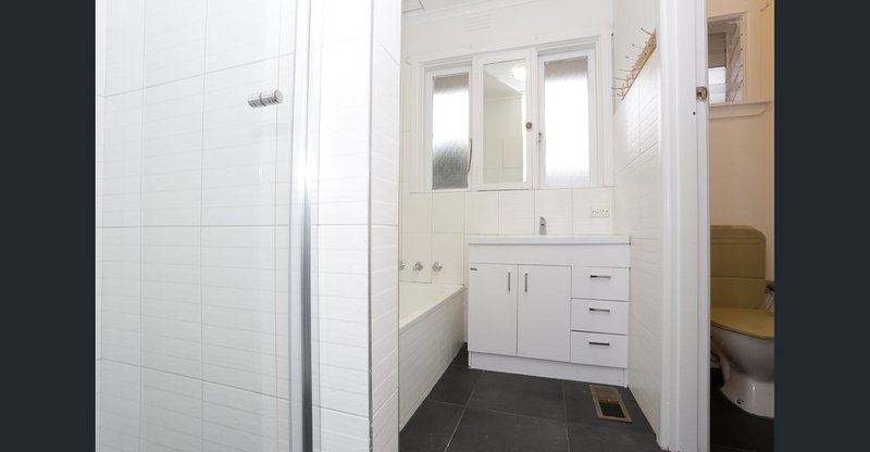 Photo - 23 Vincent Street, Mulgrave VIC 3170 - Image 9